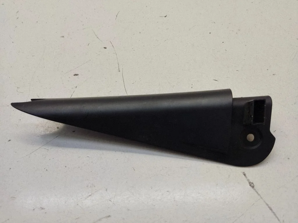 Other rear door trim element – Mini Cooper Countryman R60 (2011-2016)