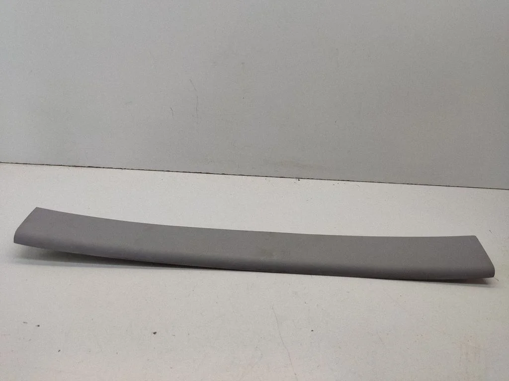 Other rear door trim element 8534026000
