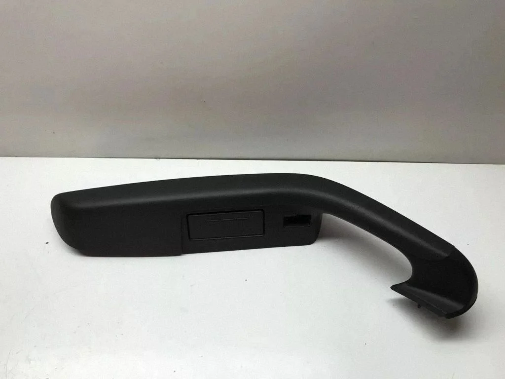 Rear door handle trim – Audi A6 Allroad C6 (2006-2011)