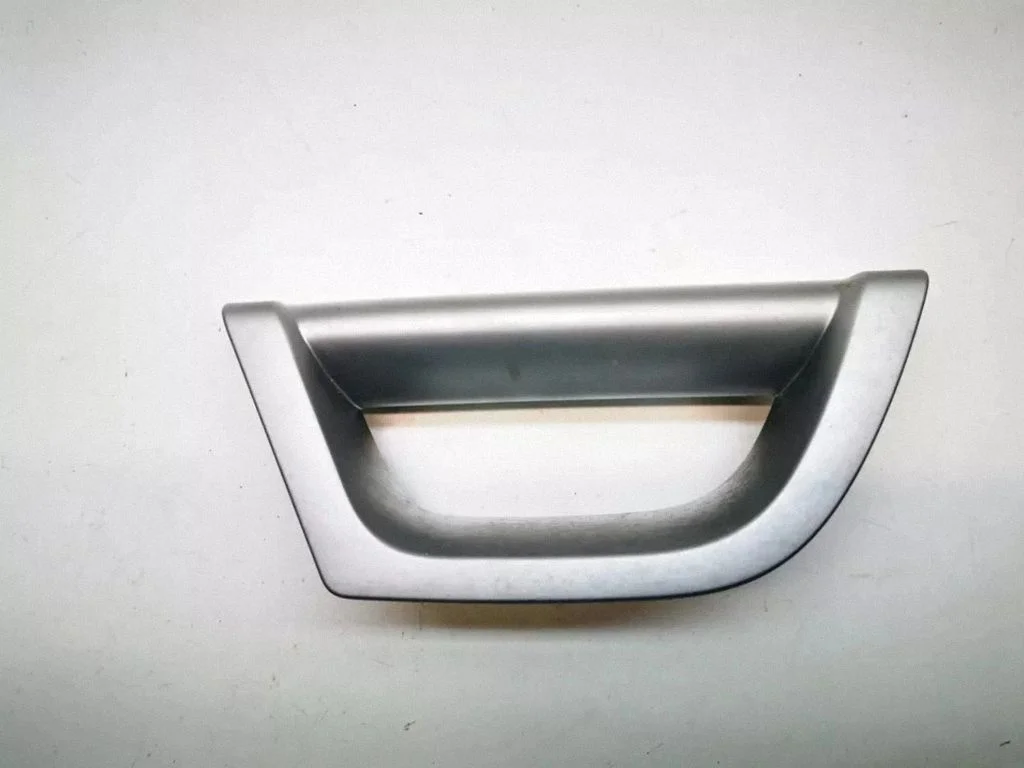 Rear door handle trim – Volvo XC90 (2003-2006)