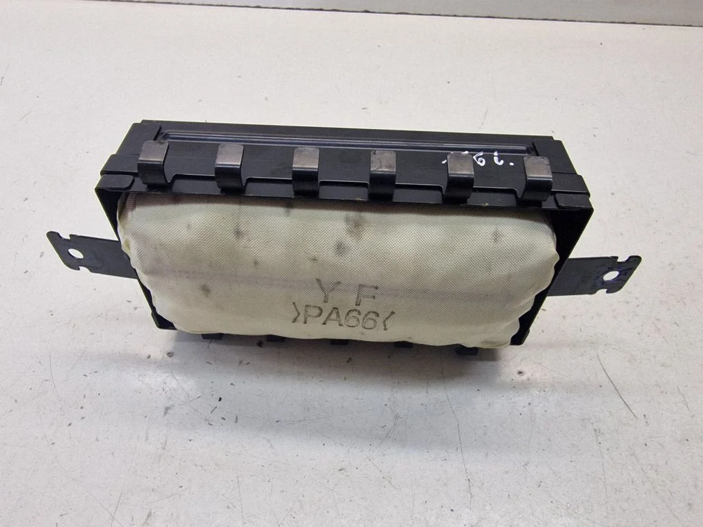 Passenger airbag – KIA Optima (2010-2015)