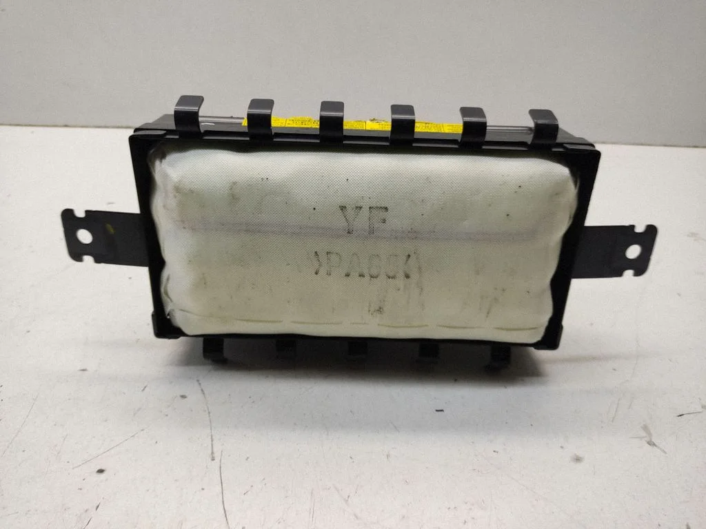 Passenger airbag – KIA Optima (2010-2015)