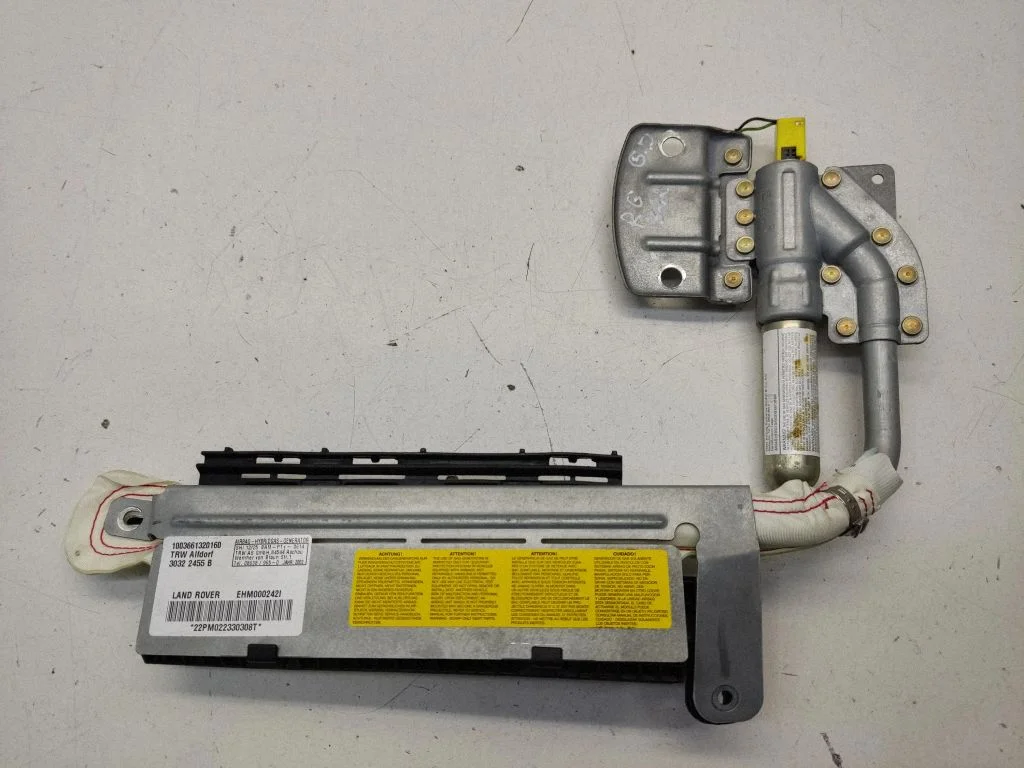 Katuse turvapadi (kardin) 30331819A