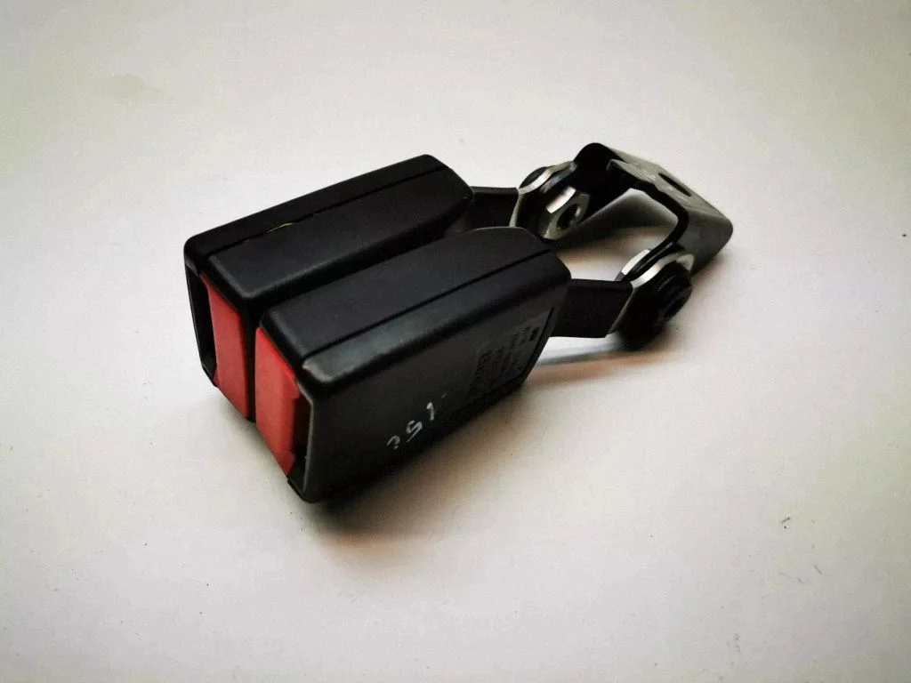 Rear seatbelt buckle – Saab 9-3 Ver2 (2008-2016)