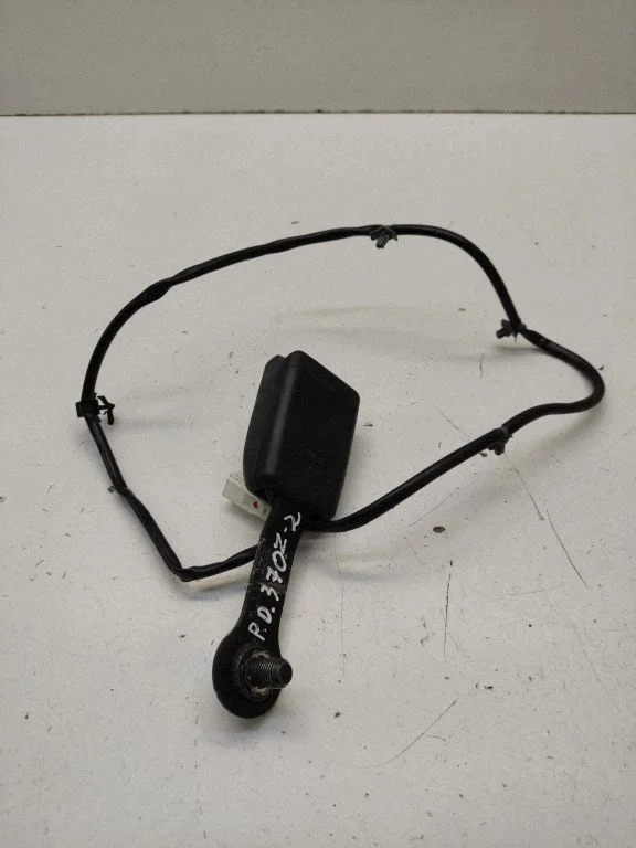 Front seatbelt buckle 090921BL