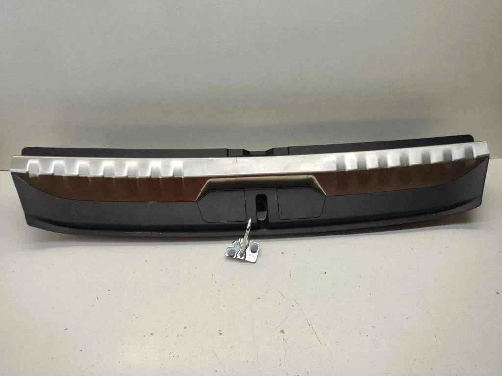 Pagasiruumi läve kaitseviimistlus – BMW 3-seeria G20 G21 (2019-)