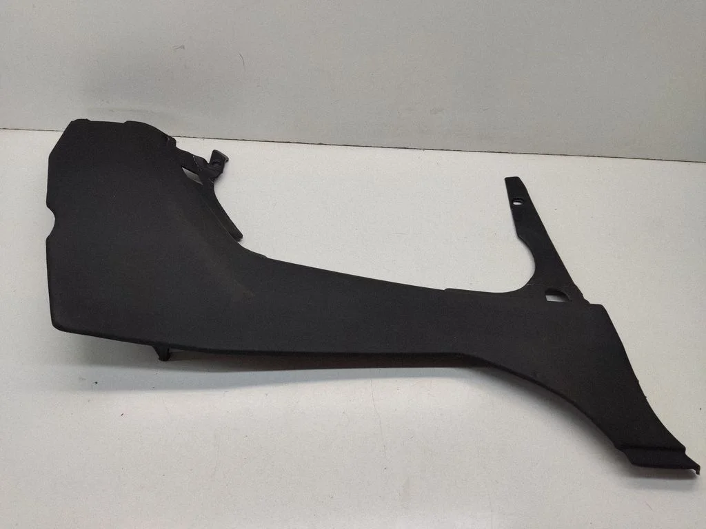Trunk/boot side trim panel 8204271