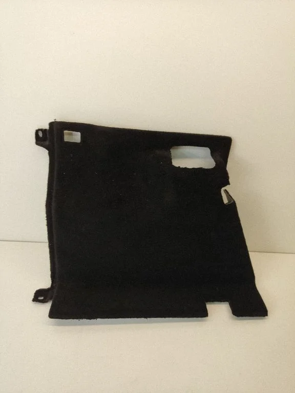 Other trunk/boot trim element – Mercedes-Benz E-Class W212 (2009-2016)