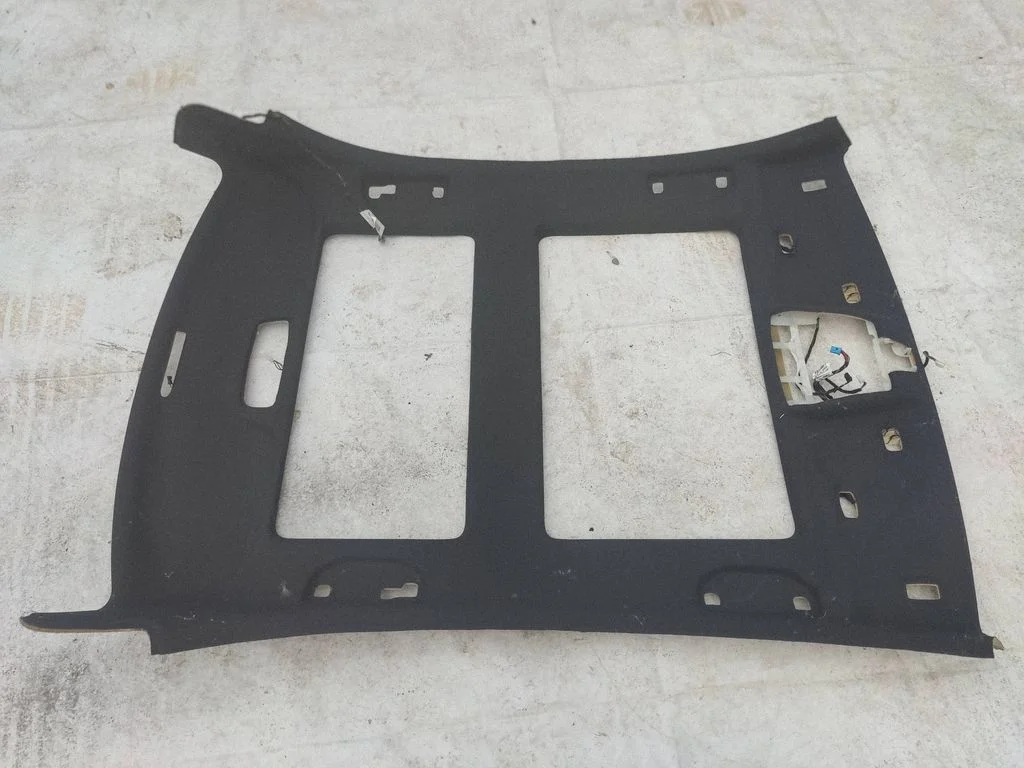 Headlining – Mercedes-Benz C-Class AMG W204 (2007-2014)