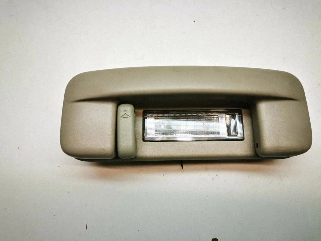 Rear interior roof grab handle 853775