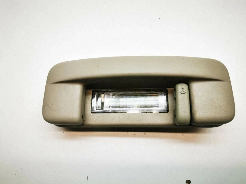 Rear interior roof grab handle 853775