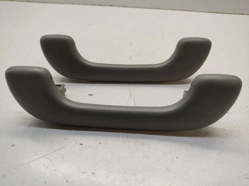 Uchwyt sufitowy tylny – Renault Trafic II (X83) (2001-2014)