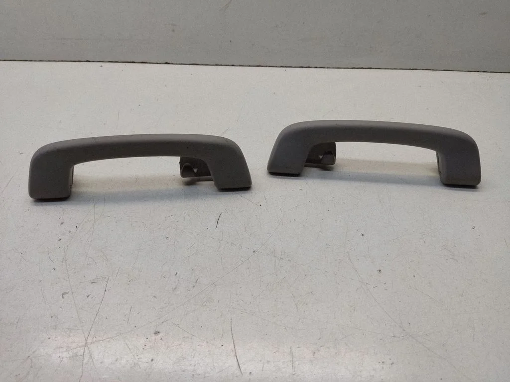 Tagumine lae käepide – BMW 5-seeria F10 F11 (2009-2016)