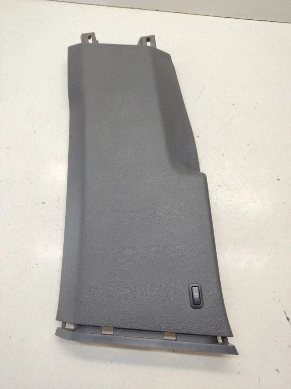 (B) pillar trim (bottom) 3G0867291B