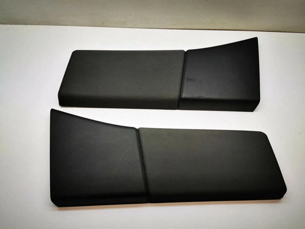 (B) piilari kate (alumine) – Land Rover Range Rover L322 (2002-2012)