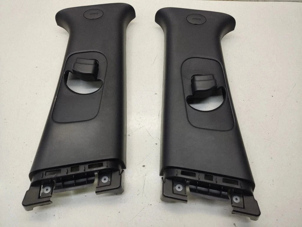 (B) pillar trim (top) – KIA Sportage (2016-2021)
