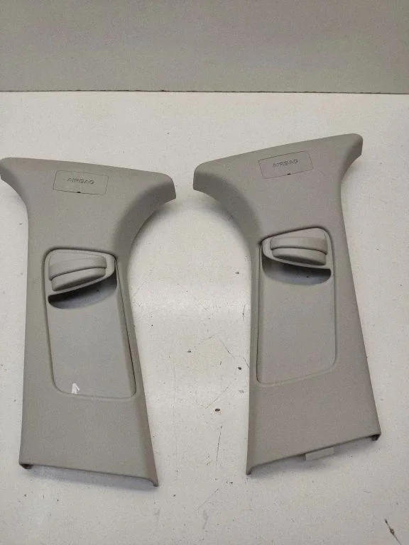(B) pillar trim (top) 7S71A24582ALW