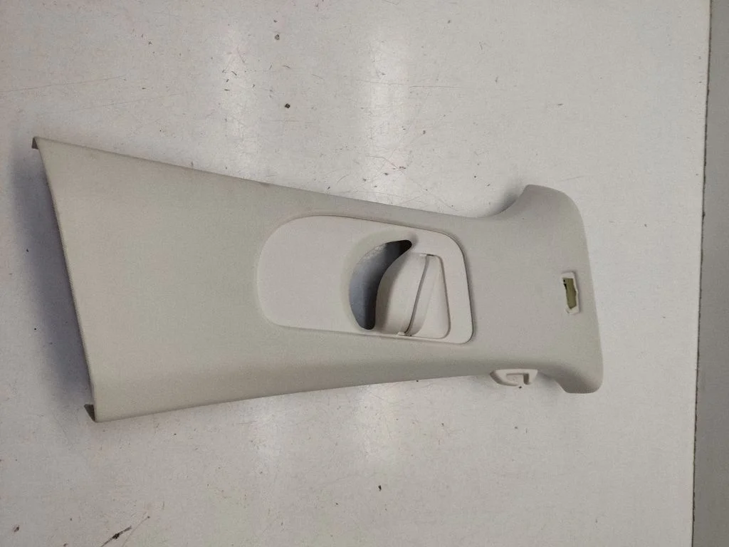 (B) pillar trim (top) 3G0868418
