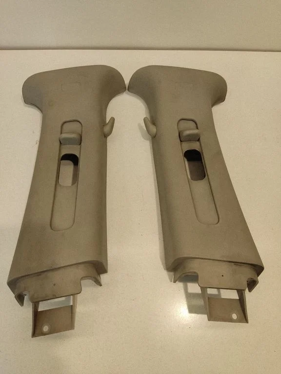 (B) pillar trim (top) 1AV96BD1AB