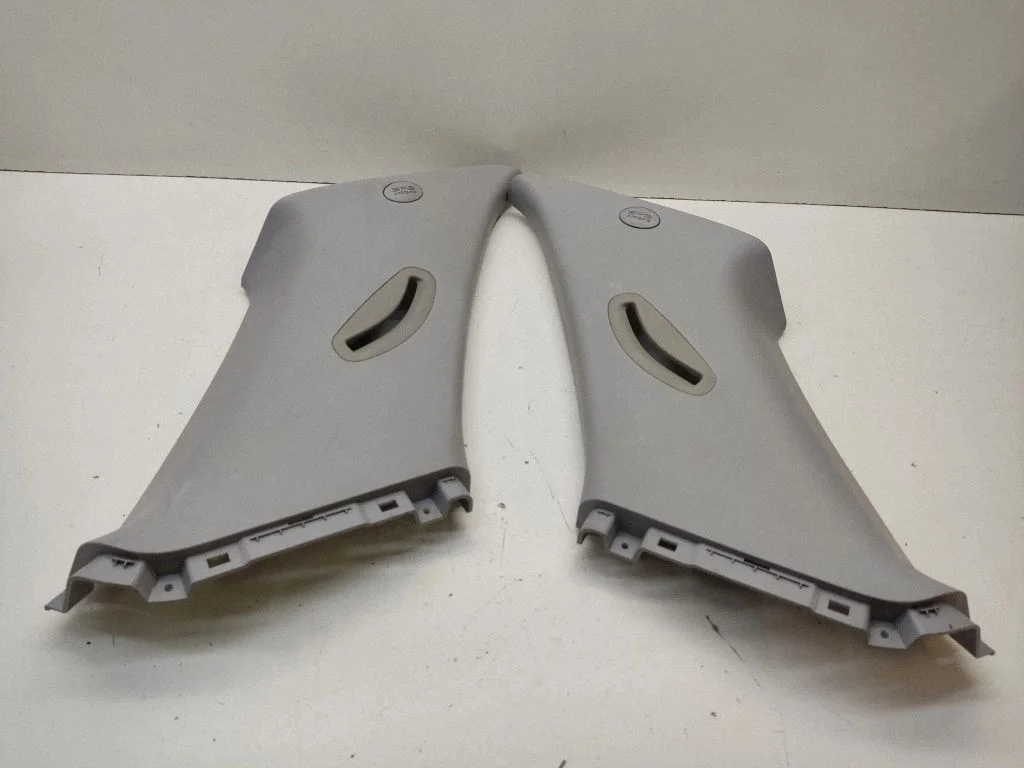 (C) pillar trim – KIA Sportage (2005-2010)