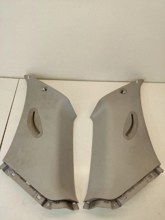 (C) pillar trim – KIA Sportage (2005-2010)