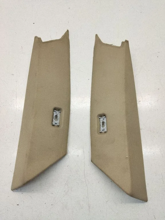 (C) pillar trim 7061344