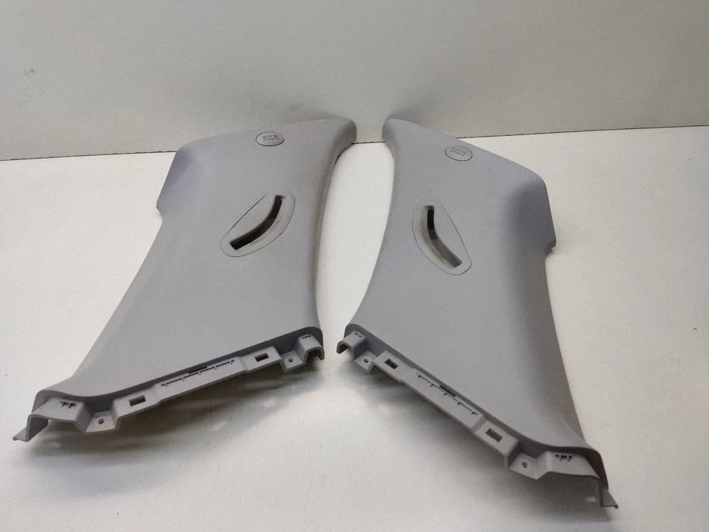 (C) pillar trim – KIA Sportage (2005-2010)