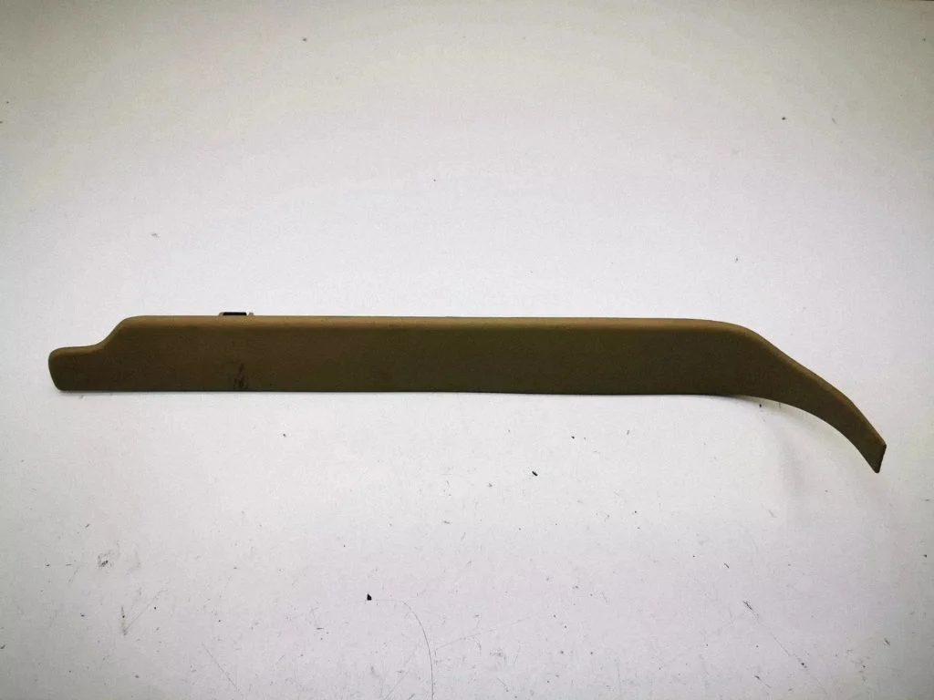 Rear sill trim cover 4602934