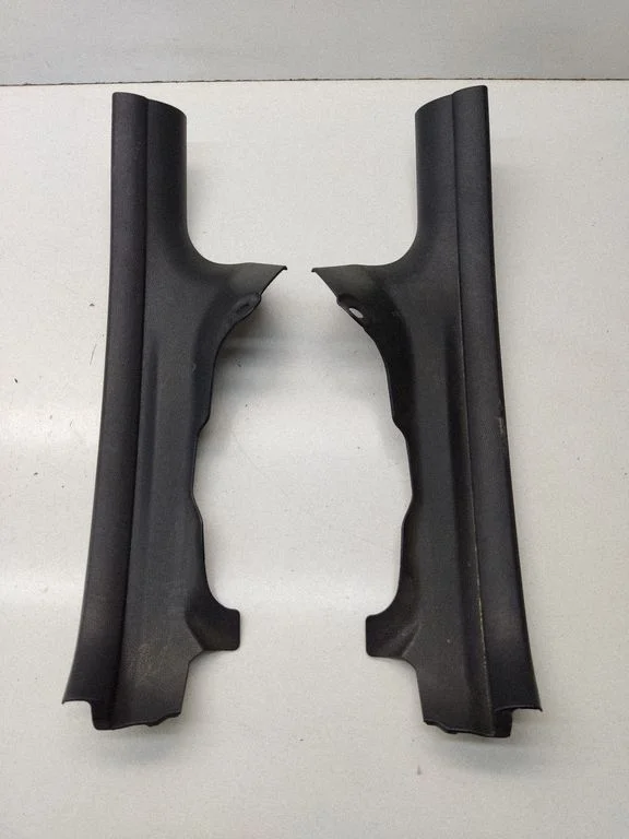 Rear sill trim cover 51437066992
