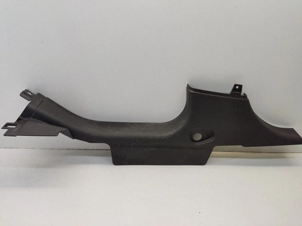Rear sill trim cover 9801273