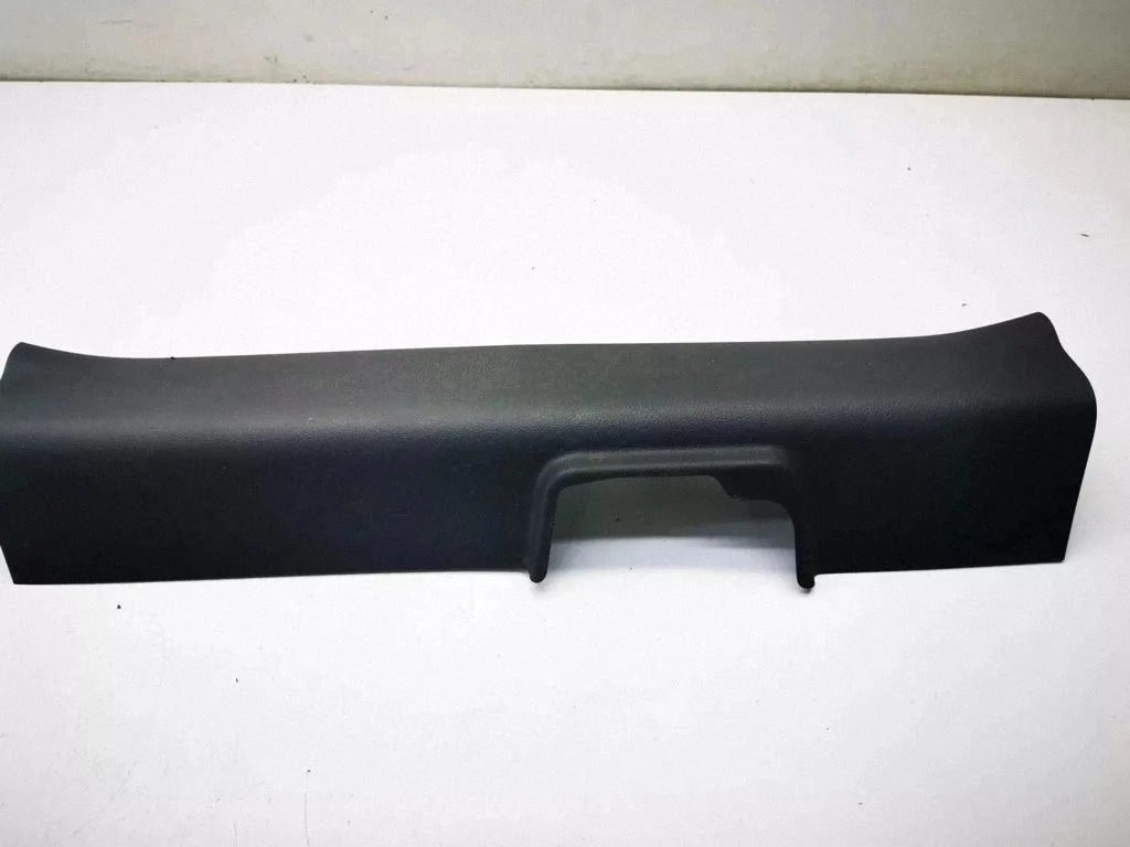 Front sill trim cover – KIA Sportage (2011-2016)
