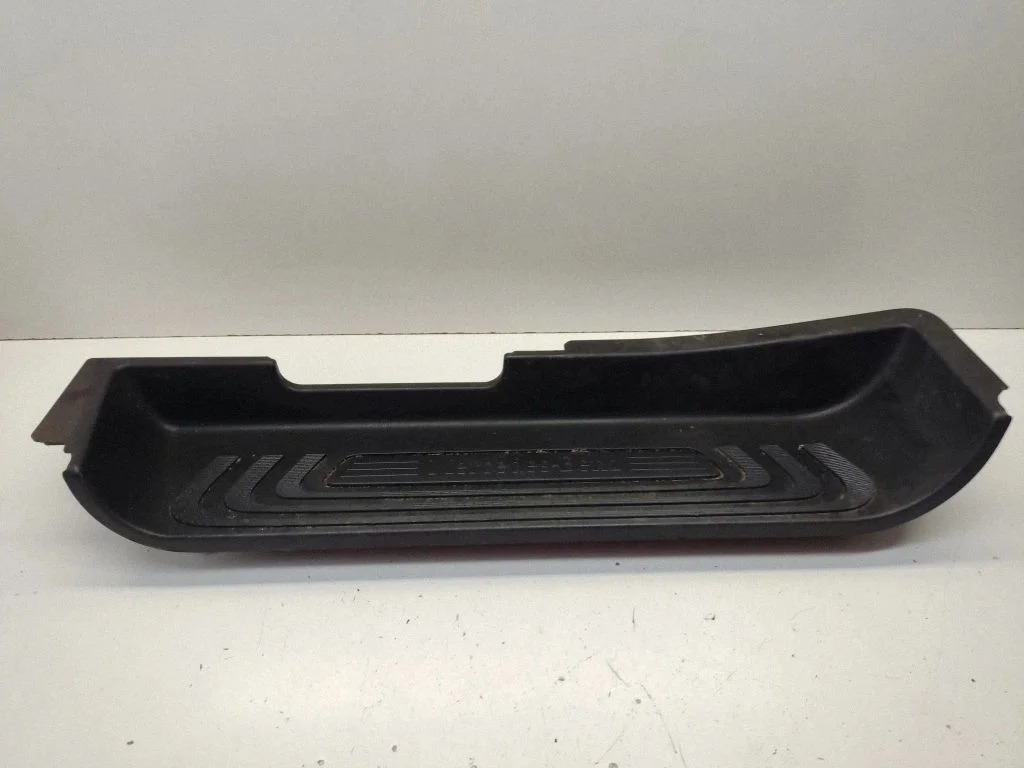 Listwa progowa przednia (wewnętrzna) – Mercedes-Benz Vito Viano W447 (2014-)