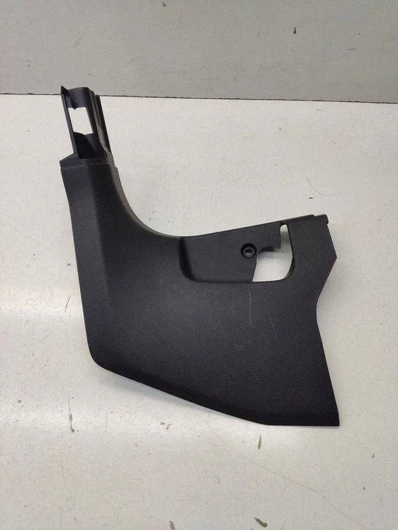 Front sill trim cover 3G1863483A