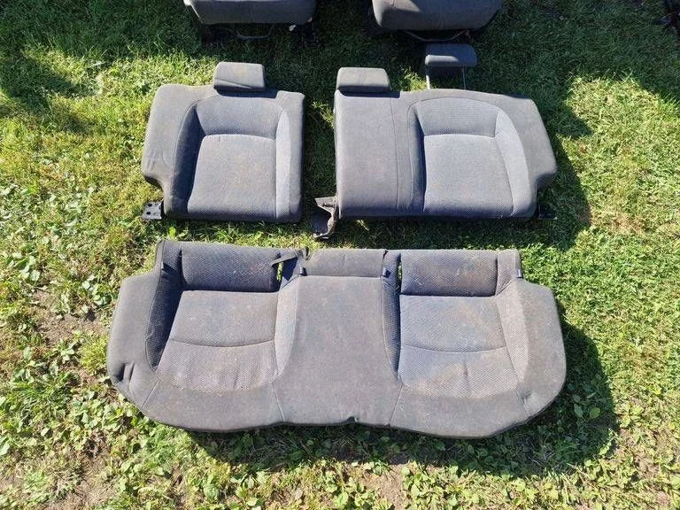 Rear seat 88311JD00A