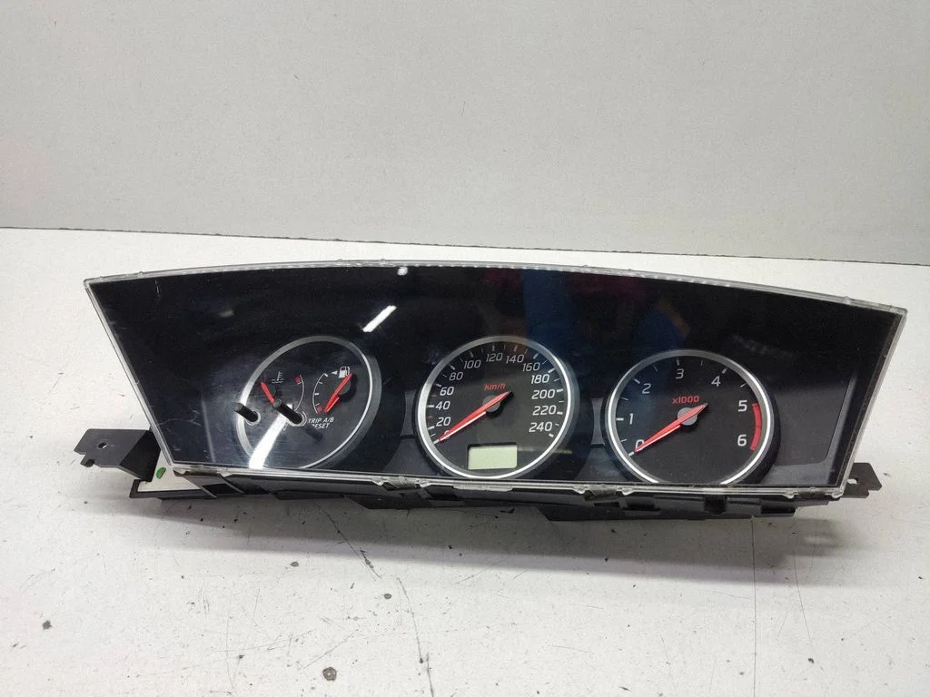 Speedometer (instrument cluster) – Nissan Primera (2002-2007)