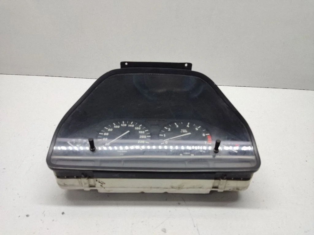 Speedometer (instrument cluster) 1388801
