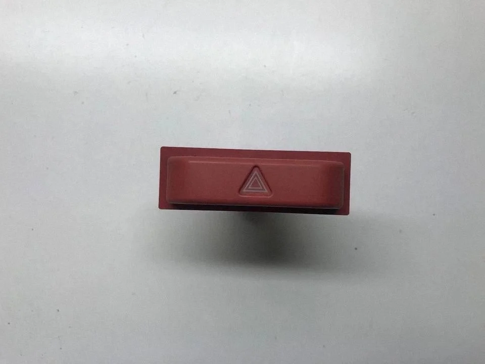 Hazard light switch 06016