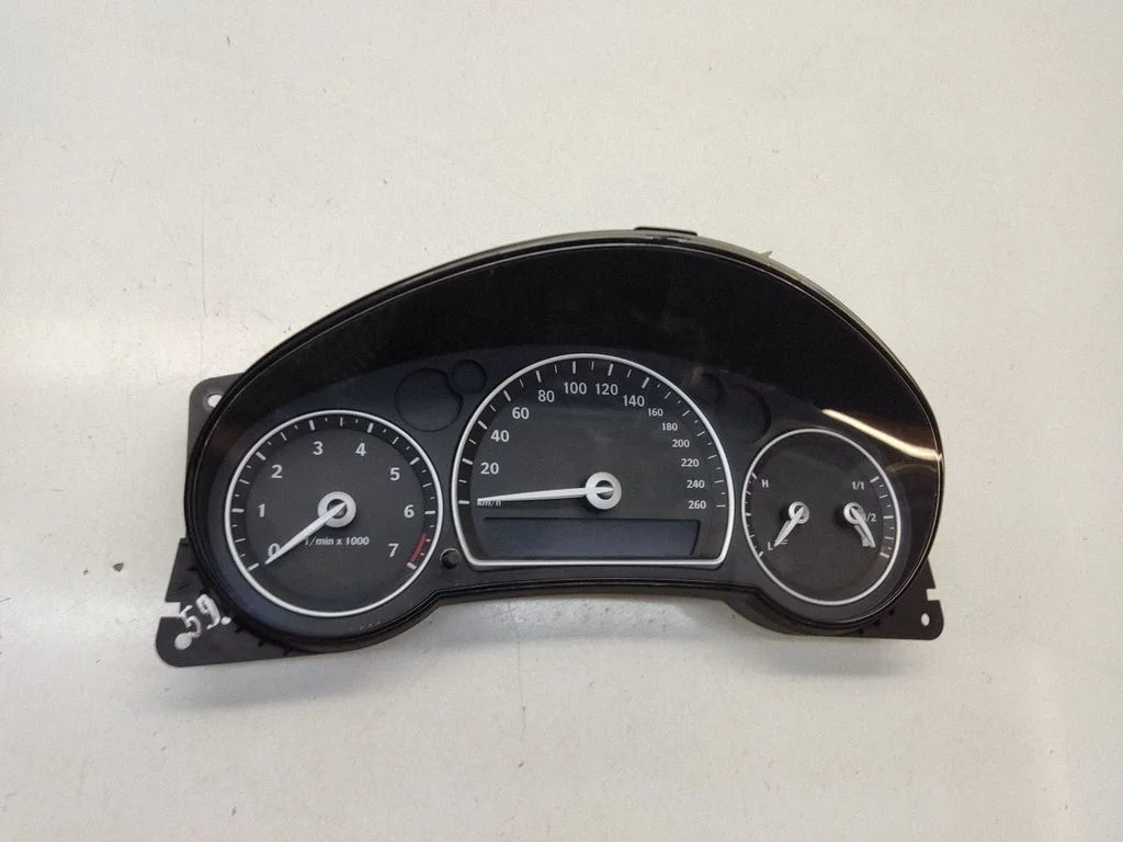 Spidometrs (instrumentu panelis) – Saab 9-3 Ver2 (2008-2016)
