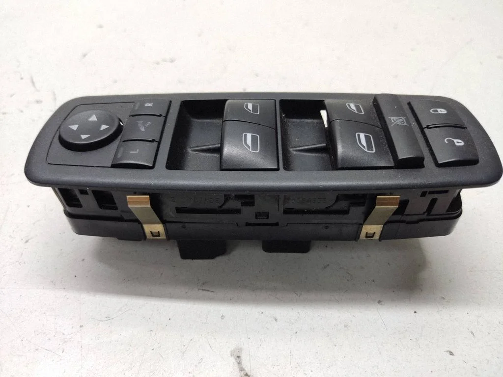 Electric window control switch 04602536AE