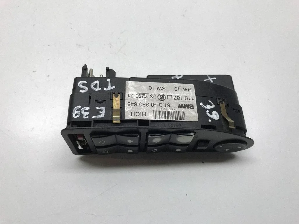 Electric window control switch 8380645