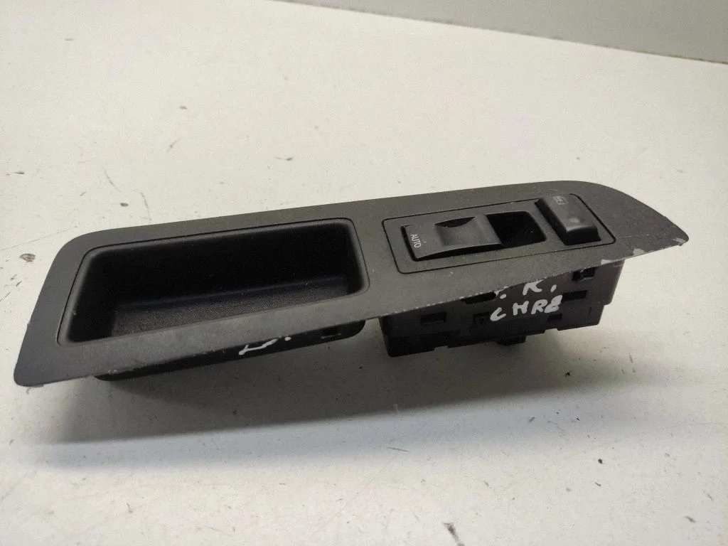 Electric window control switch P04602742AA
