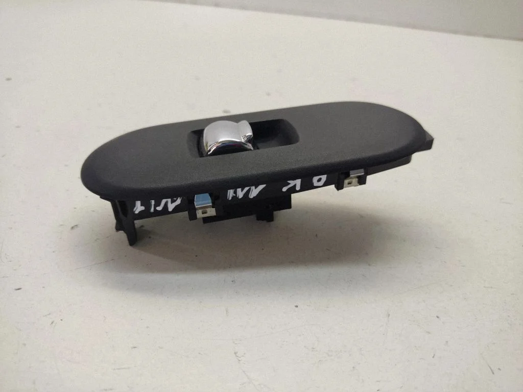 Elektrisko logu slēdzis 9294884