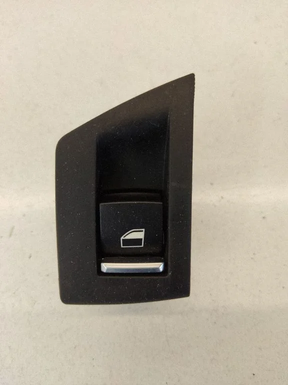 Przełącznik szyb elektrycznych 9163527