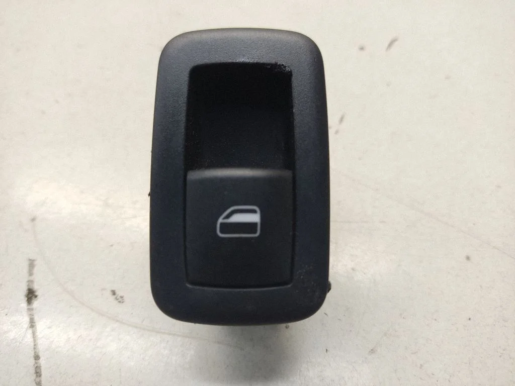 Electric window control switch 04602539AC