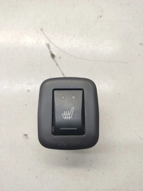 Seat heating switch 1FB12DX9AA
