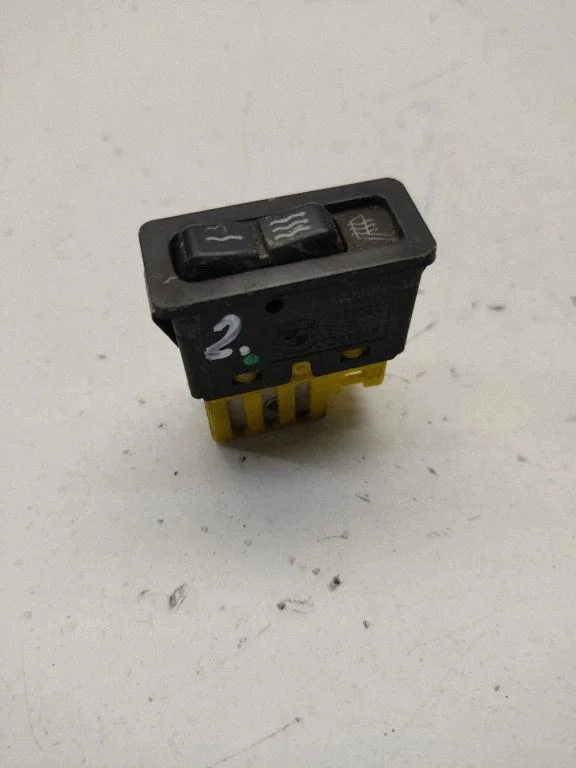 Seat heating switch 1387917