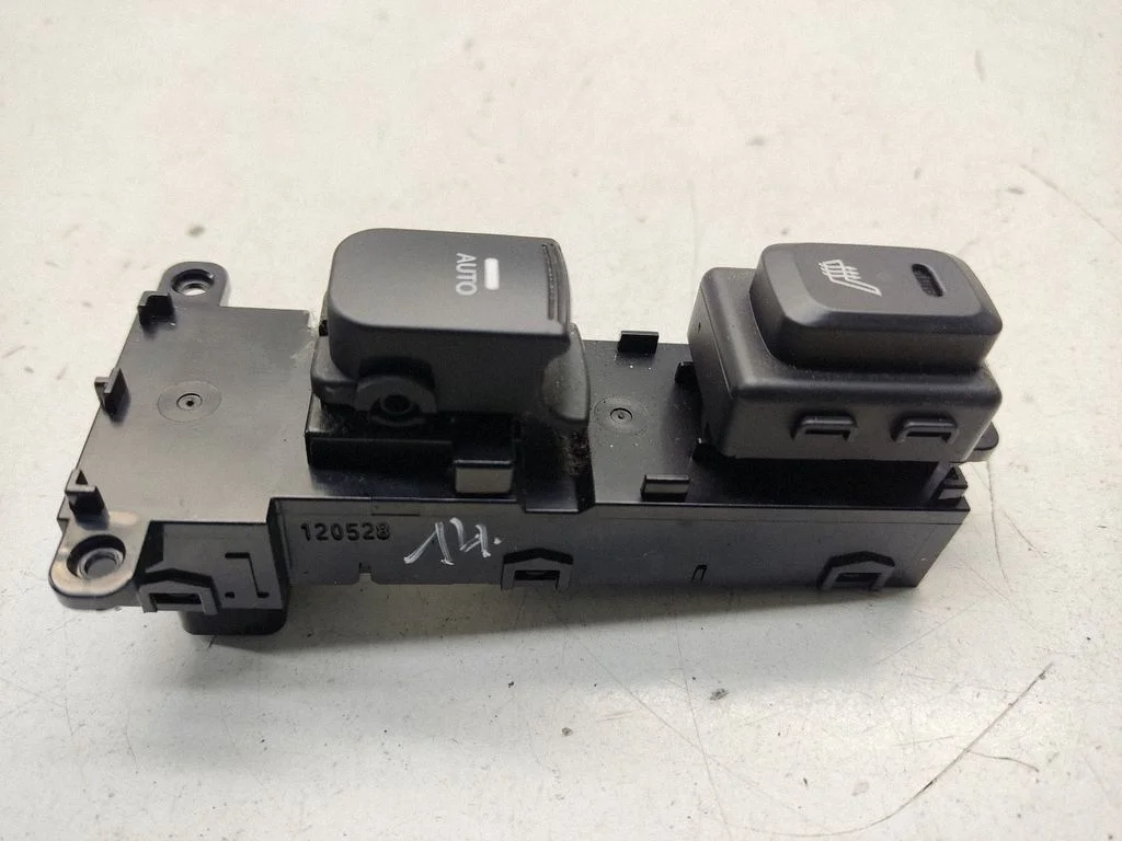 Seat heating switch – KIA Optima (2010-2015)