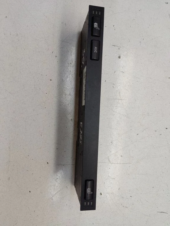 Seat heating switch – BMW 5 Series E39 (1996-2003)