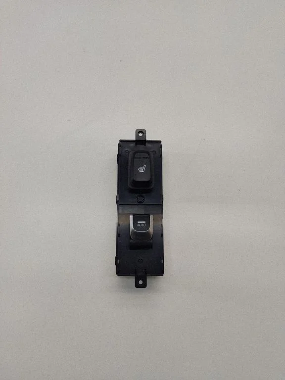 Seat heating switch – KIA Optima (2015-2020)