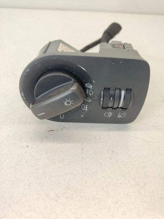 Light switch 8P2941531